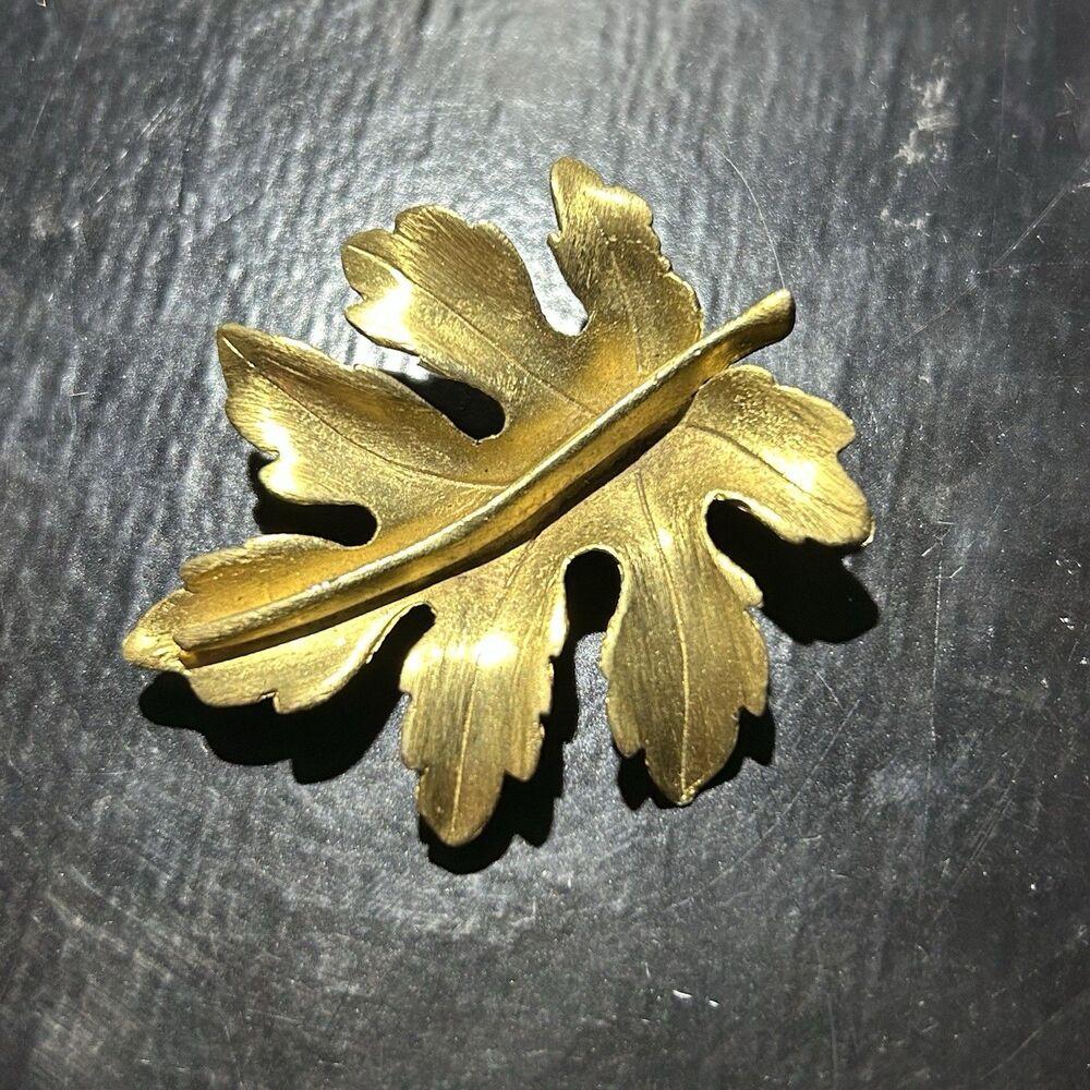 Vintage Brushed Gold Tone Leaf Brooch Pin